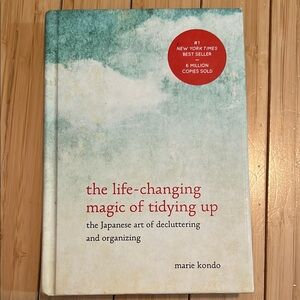hardcover marie condo book the life-changing magic of tidying up euc